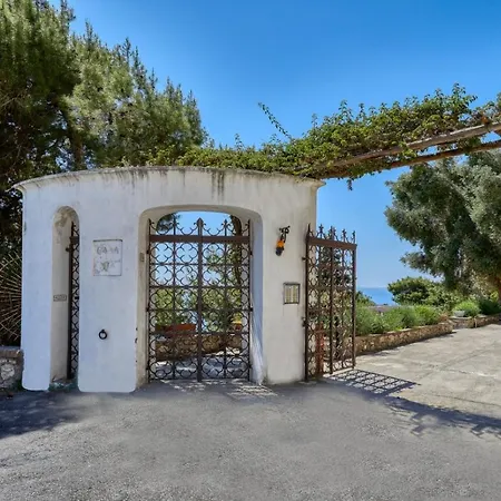 Casa Mia *